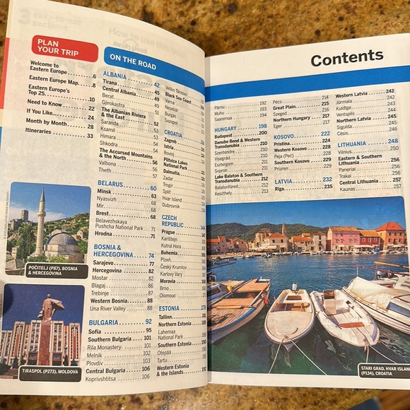NWOT💙LONELY PLANET EASTERN EUROPE PAPERBACK GUIDE 15TH EDITION - Picture 5 of 6